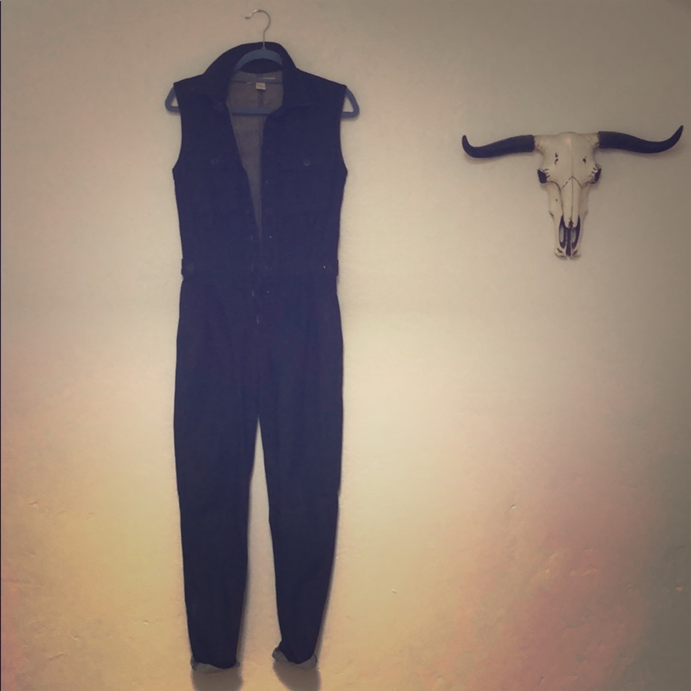 Authentic & Rare Levi’s Tapered Denim Jumpsuit